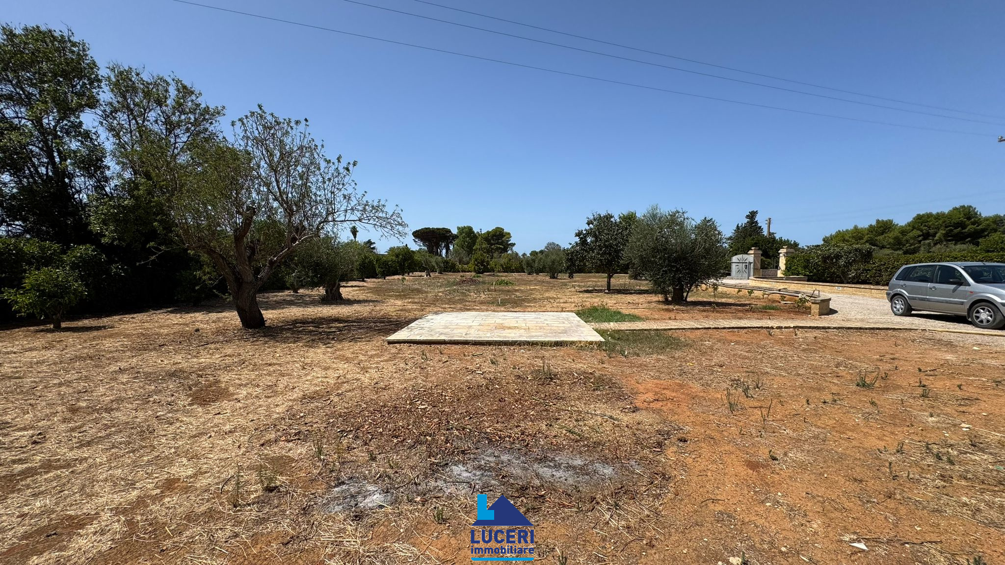 Villetta ben rifinita con 3000 mq di terreno recintato, Li Foggi, Gallipoli