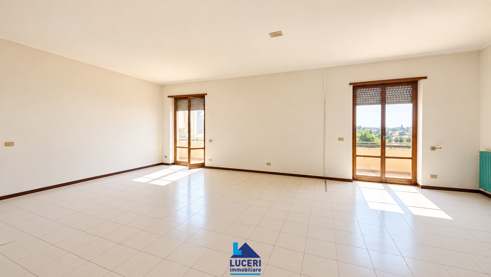 Ampio appartamento termoautonomo con terrazzo, Matino