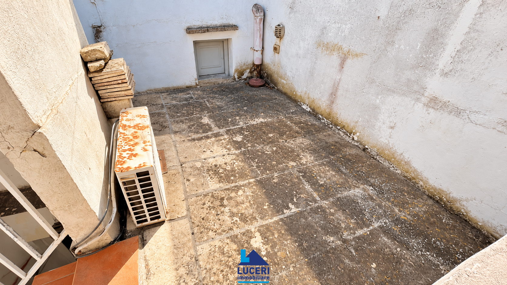 G-154.016 Abitazione semi-indipendente con volte a stella e terrazza di proprietà, Centro Storico, Gallipoli
